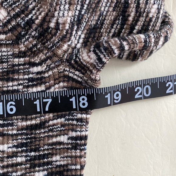 REITMANS brown & beige stripe MIDI sweater dress with V neck and collar. XL - Picture 9 of 9